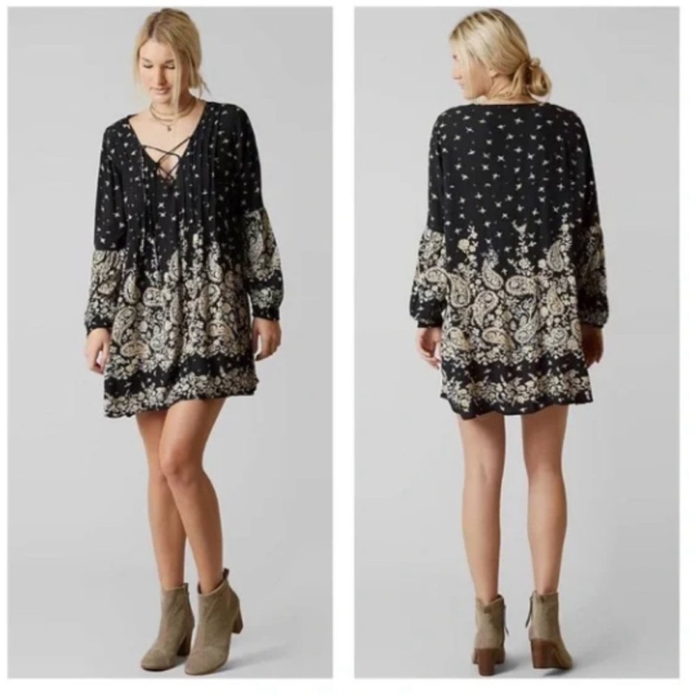 Billabong Just Like You Long-Sleeve Gauzy Rayon Mini Dress Off Black Size Large